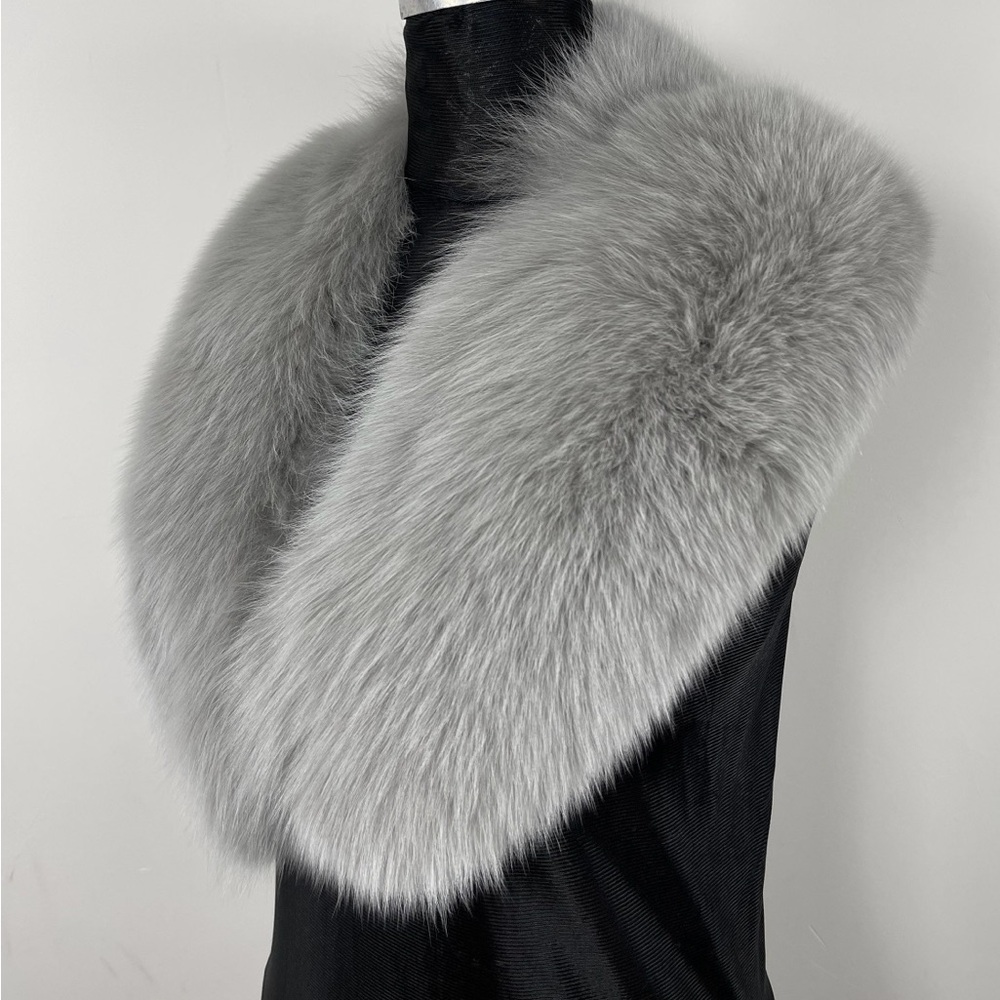Elegant Gray Fur Collar
